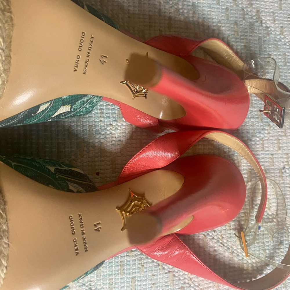 Charlotte Olympia Serena Banana Leaf Sandal Herls - Picture 13 of 16
